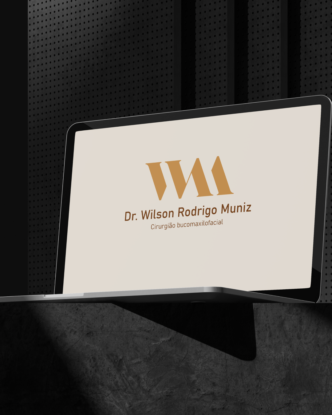Dr. Wilson Rodrigo Muniz